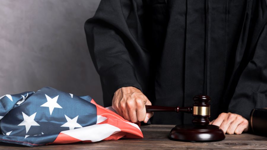 Your Guide to the Best Defense Attorneys in California